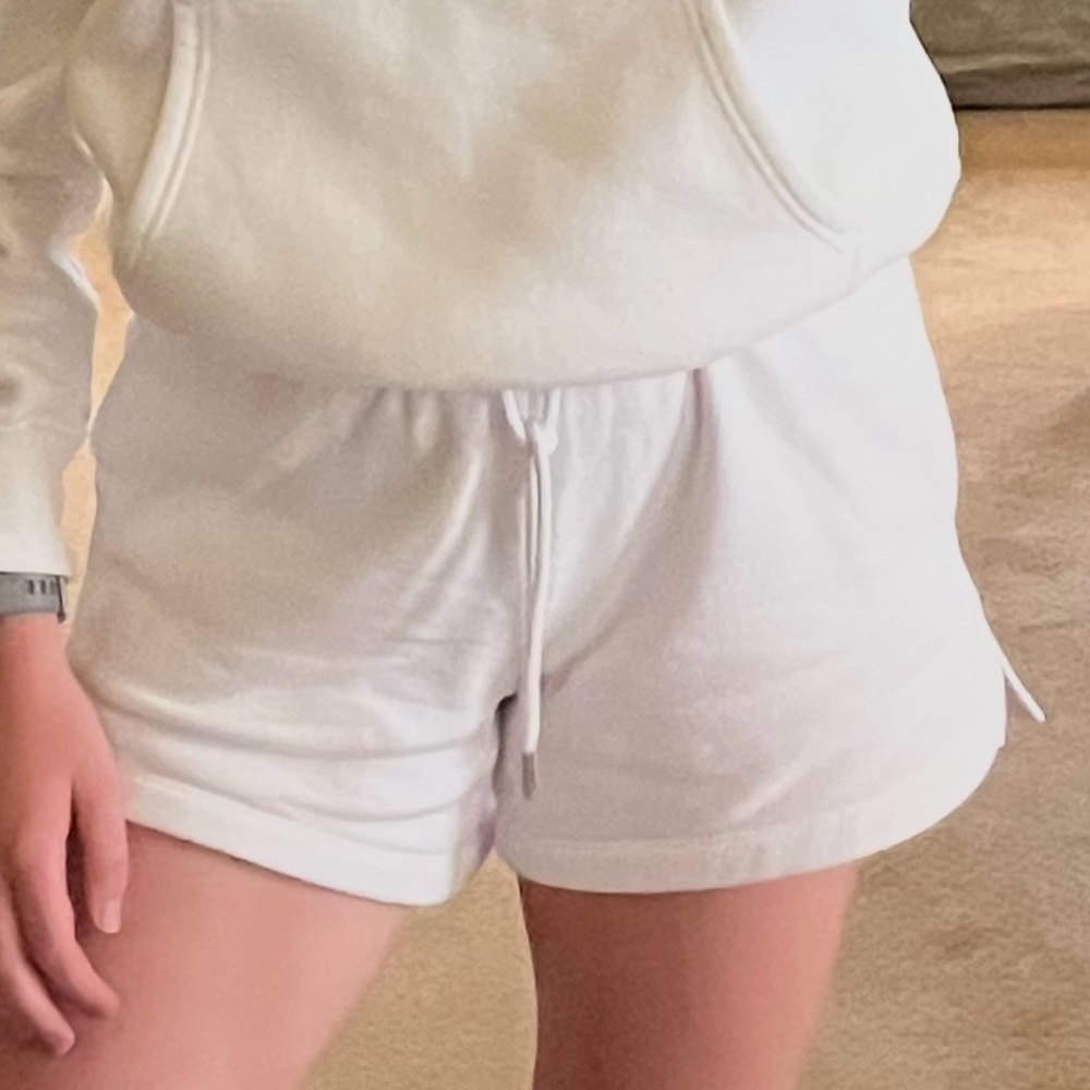 Abercrombie & Fitch White Athletic Shorts Elastic Waist